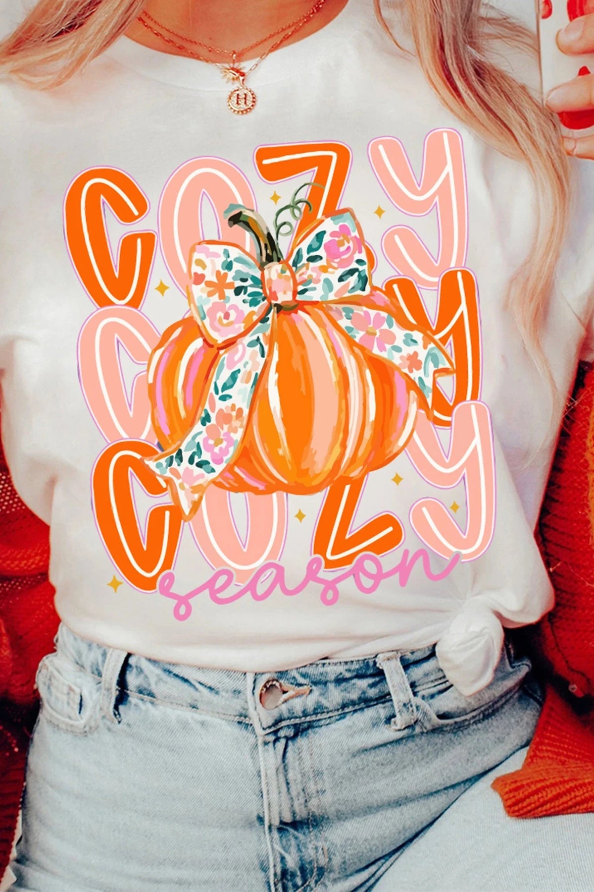 Cozy Season Pumpkin Graphic Tee – Cream